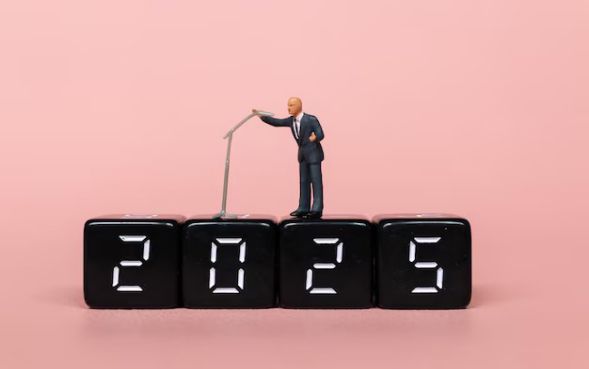 2025逾期了去哪里借钱？用苹果手机借钱年必试这5个！本次介绍网贷额度高的平台不上征信的